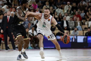 Milanovo "samouništenje" u Monaku i verovatno ispadanje iz priče za plej-in, Žalgiris srušio Bajern